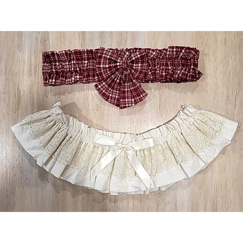 Lot Of 23 Basket Garters Some New with Tags + One w/Napkins & Bread Basket Liner